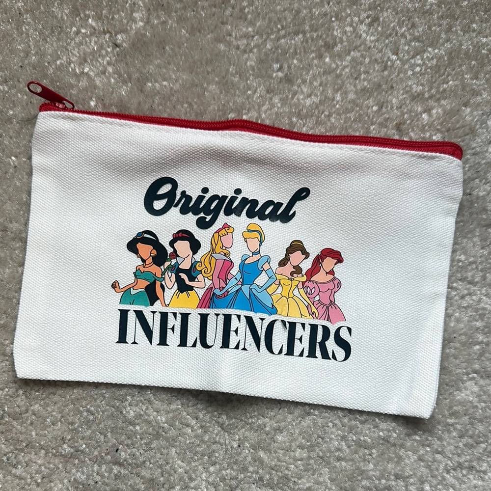 Disney Princess Influencers Red and White Cosmetic Bag